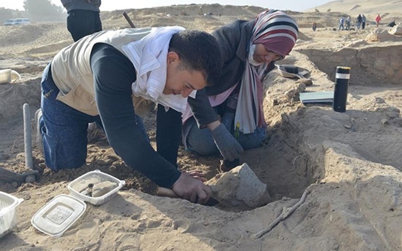 Field School Students